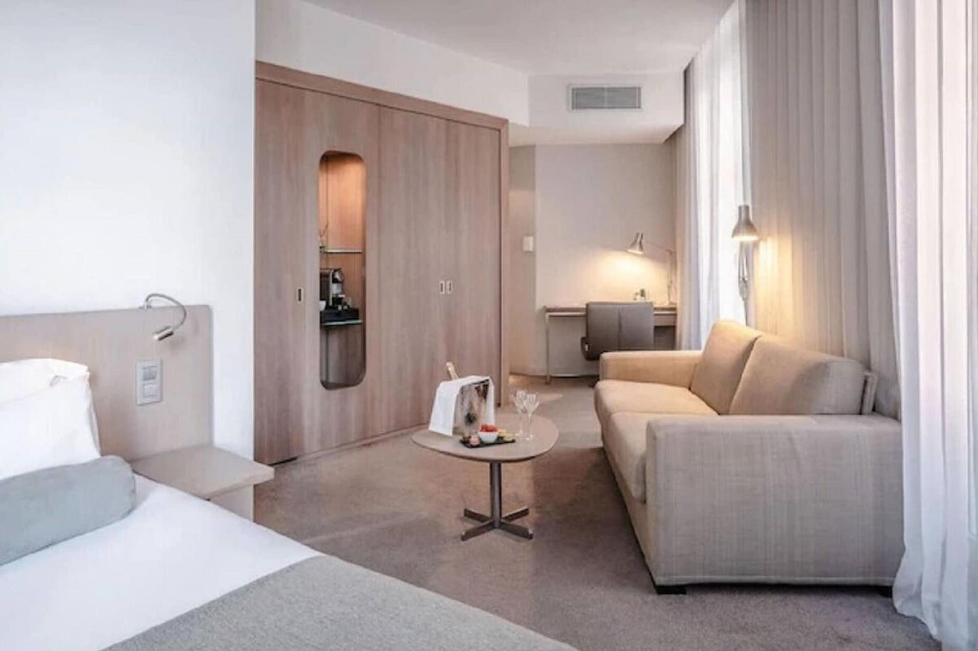 Hotel Le Grand Balcon Toulouse