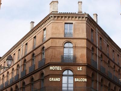Le Grand Balcon Hotel 4*