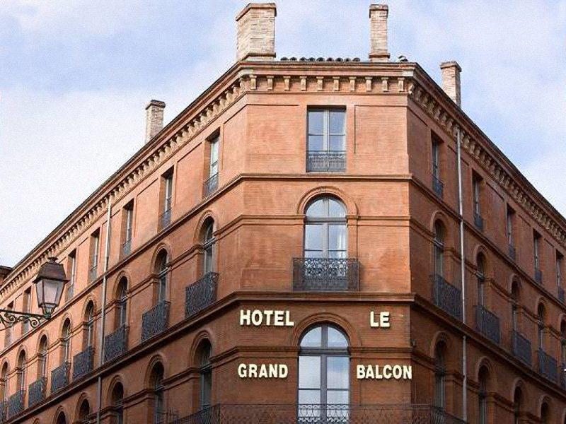 Le Grand Balcon Hotel 4*