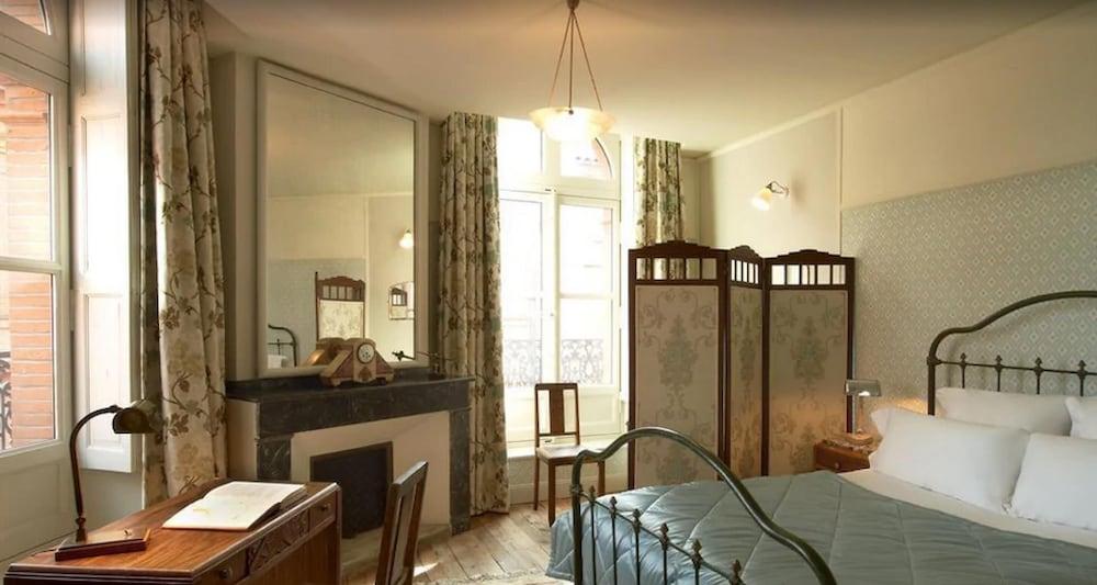 Hotel Le Grand Balcon 4*